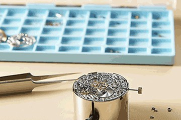 深圳宝玑鳄鱼皮表带维修 